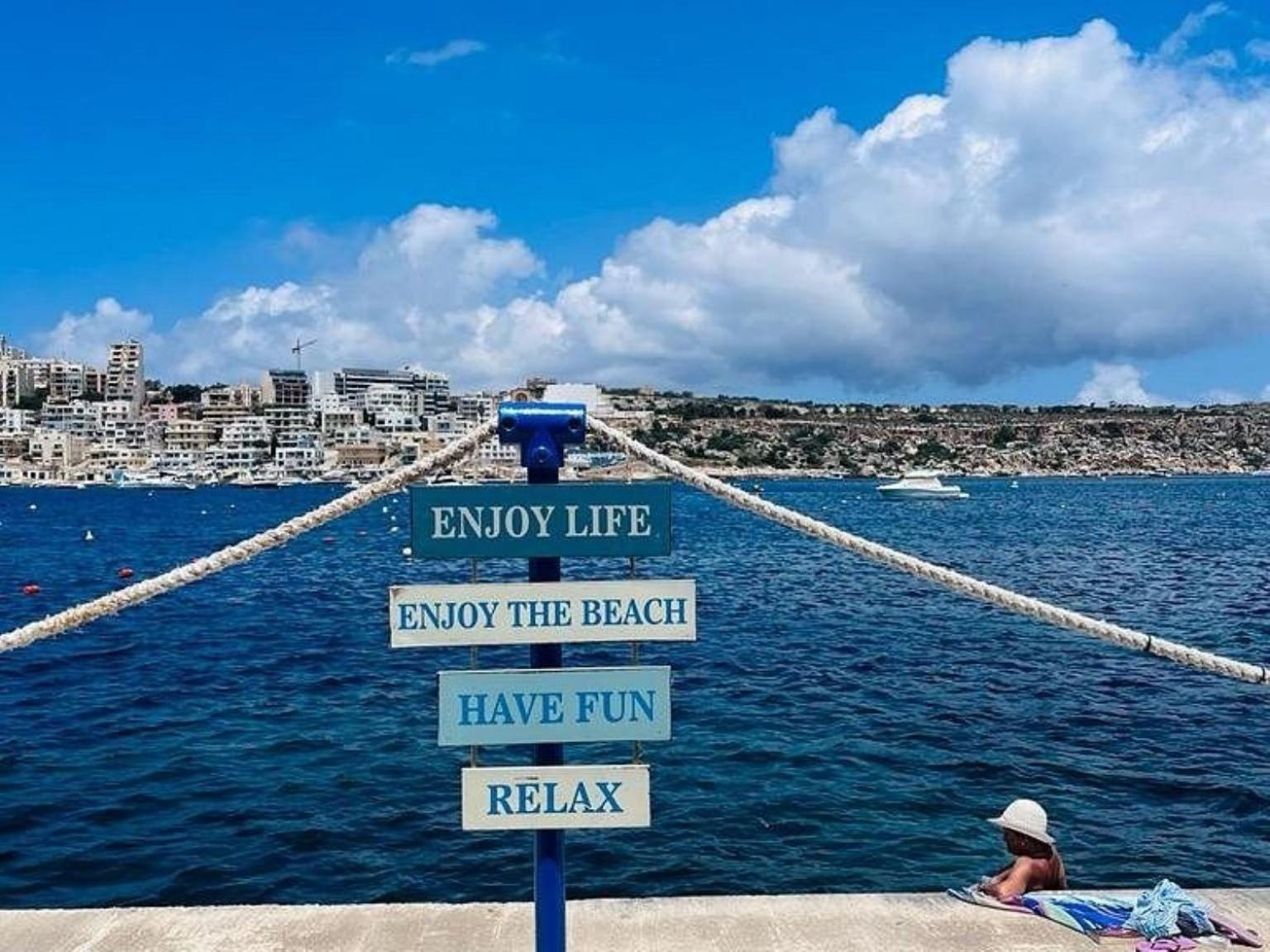 Sea View Apartment In St Paul'S Bay セント・ポールズ・ベイ エクステリア 写真